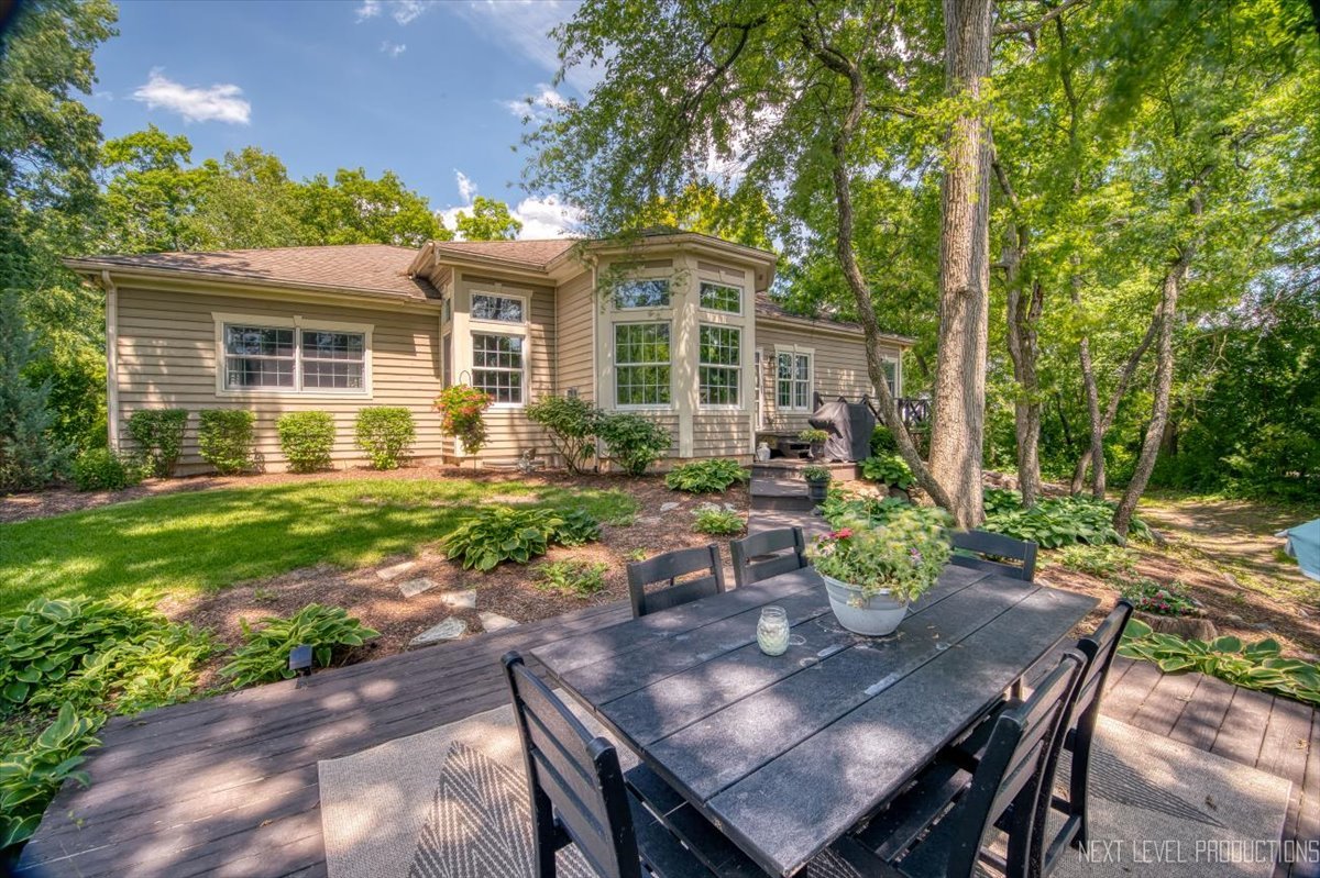 15N022 Brier Hill Road