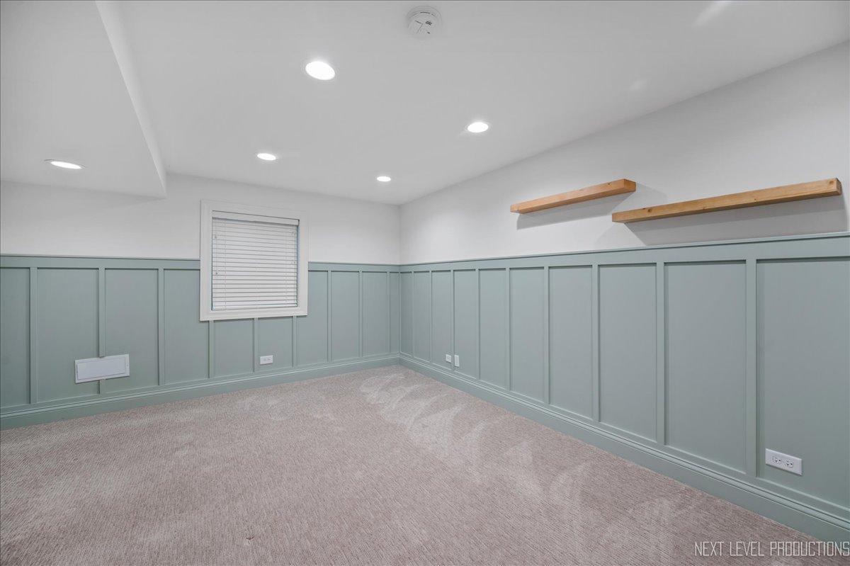 15N022 Brier Hill Road