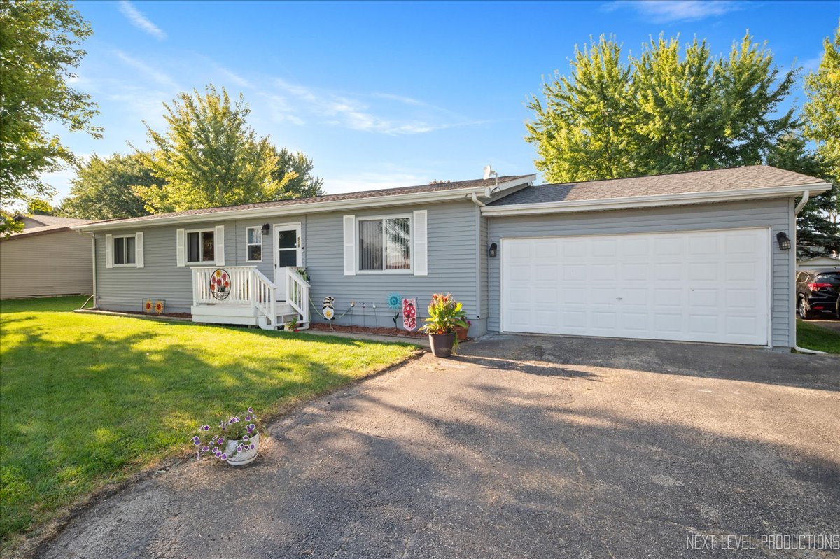515 W Comanche Avenue