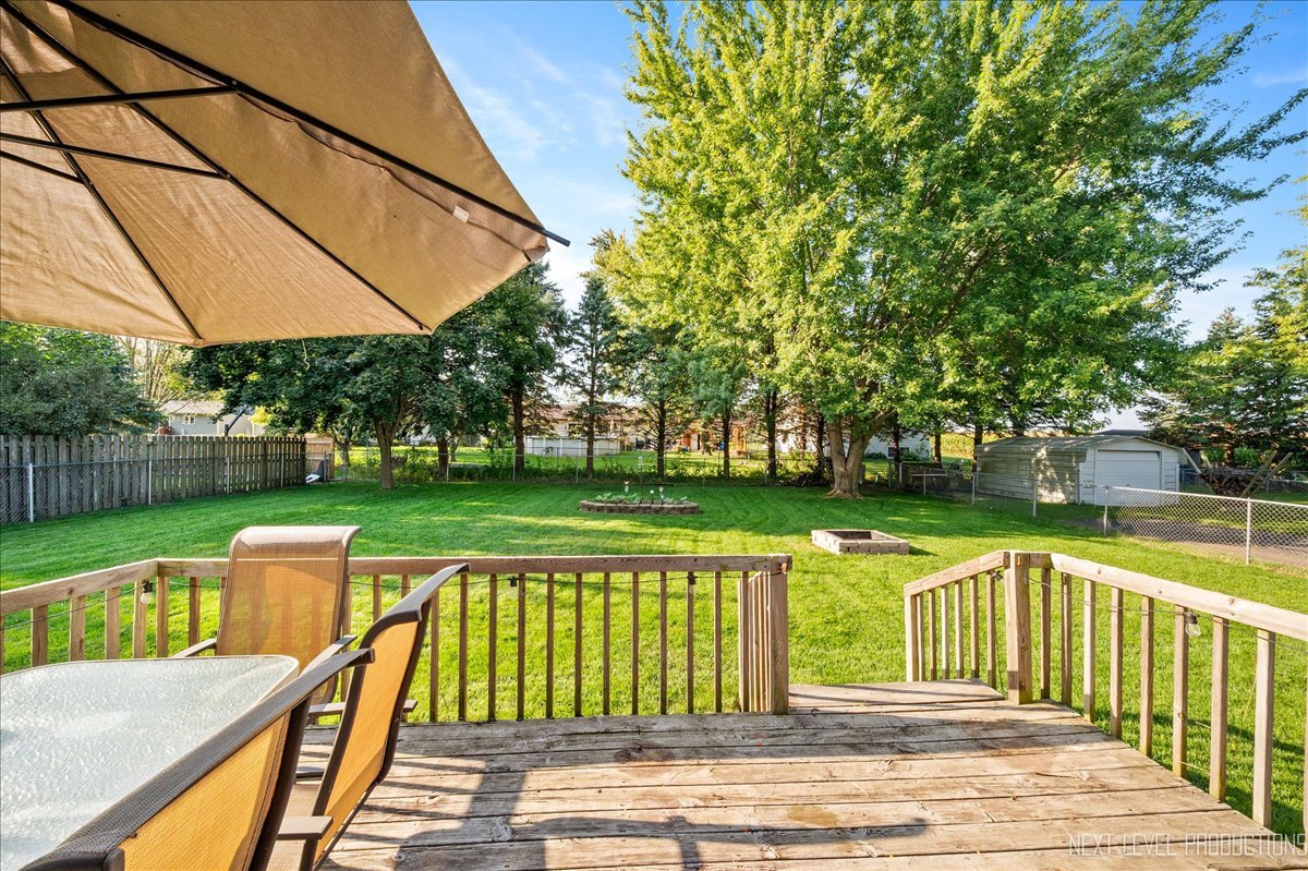 515 W Comanche Avenue