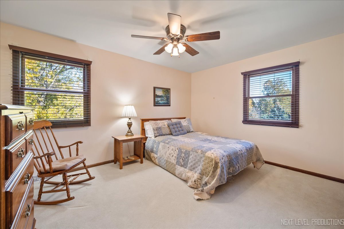 39W955 Deer Run Drive