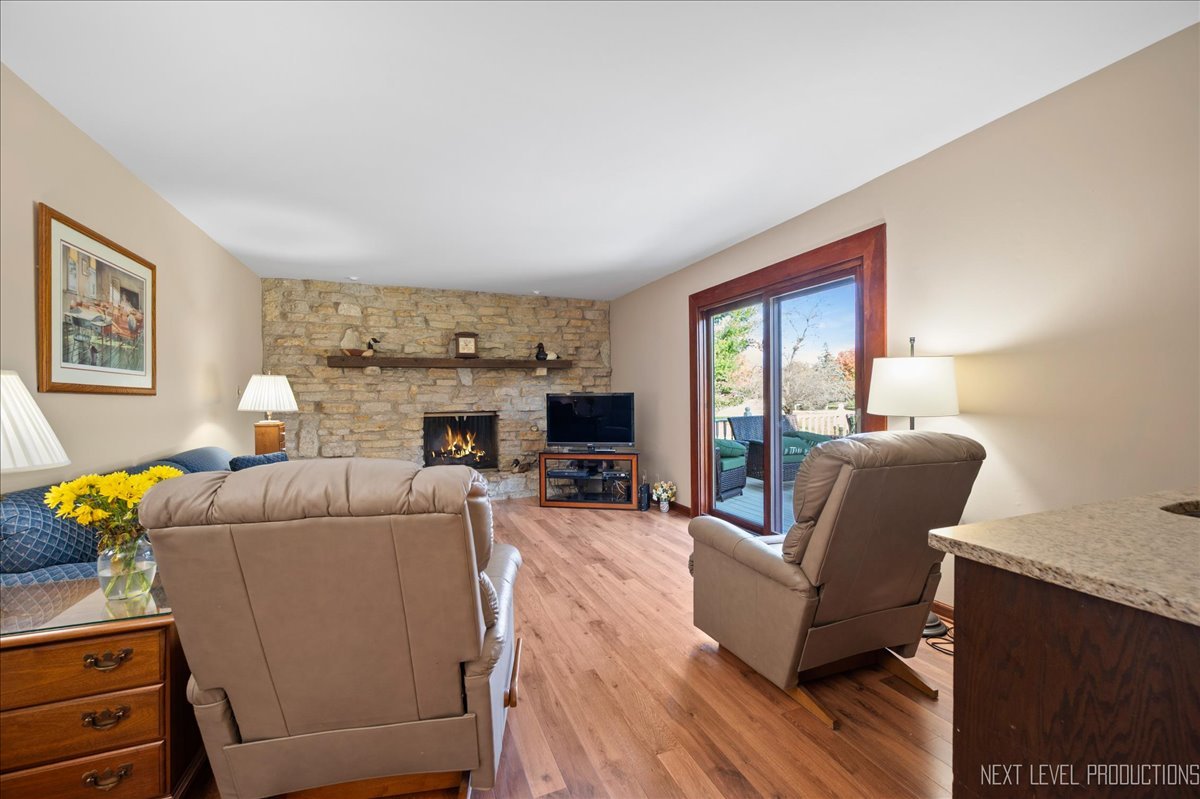 39W955 Deer Run Drive