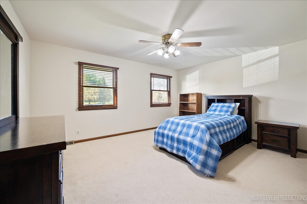 39W955 Deer Run Drive