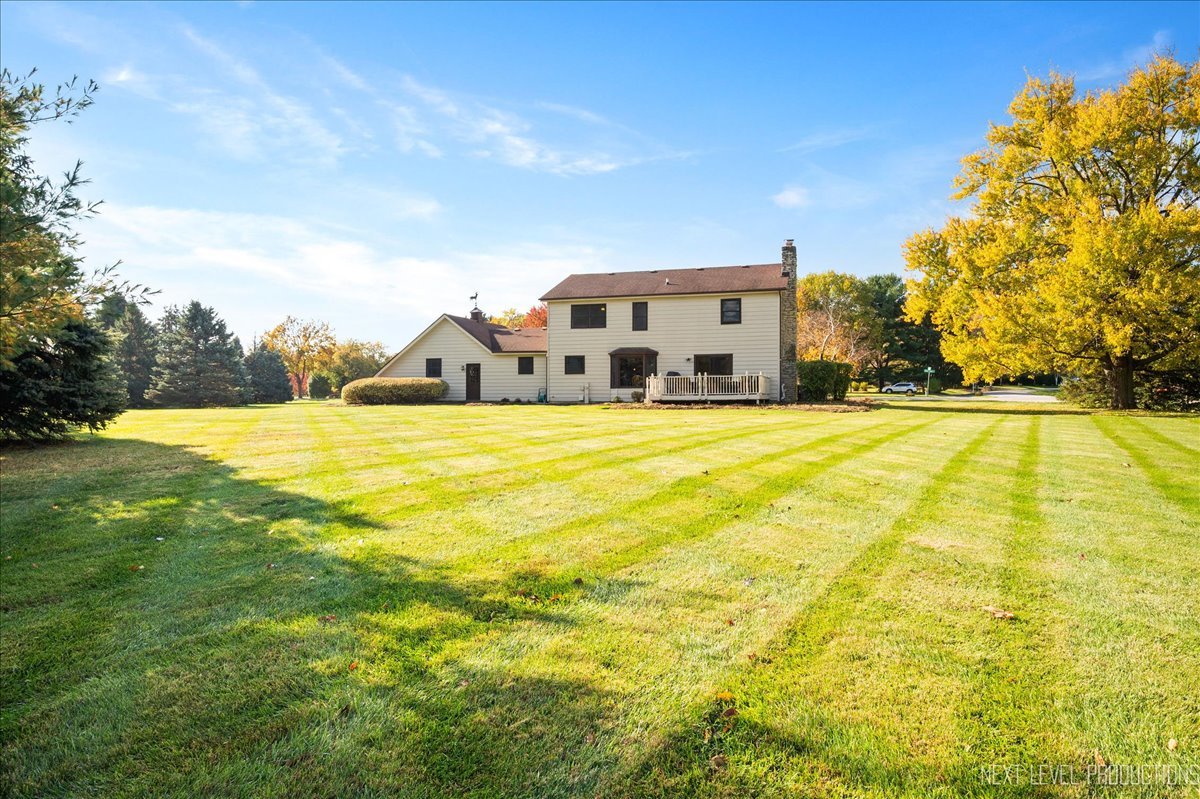 39W955 Deer Run Drive