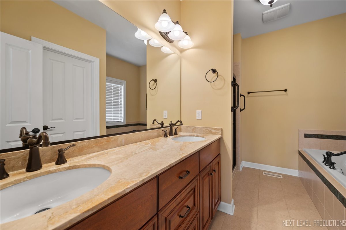 38W533 BERQUIST Drive