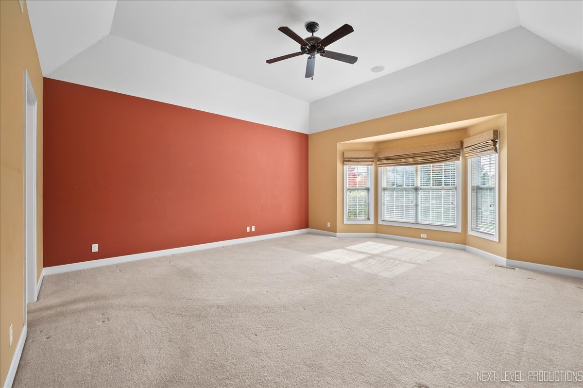 38W533 BERQUIST Drive