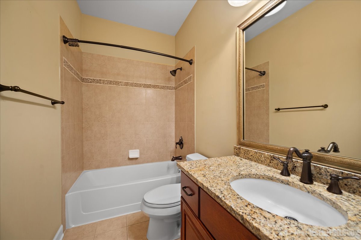 38W533 BERQUIST Drive