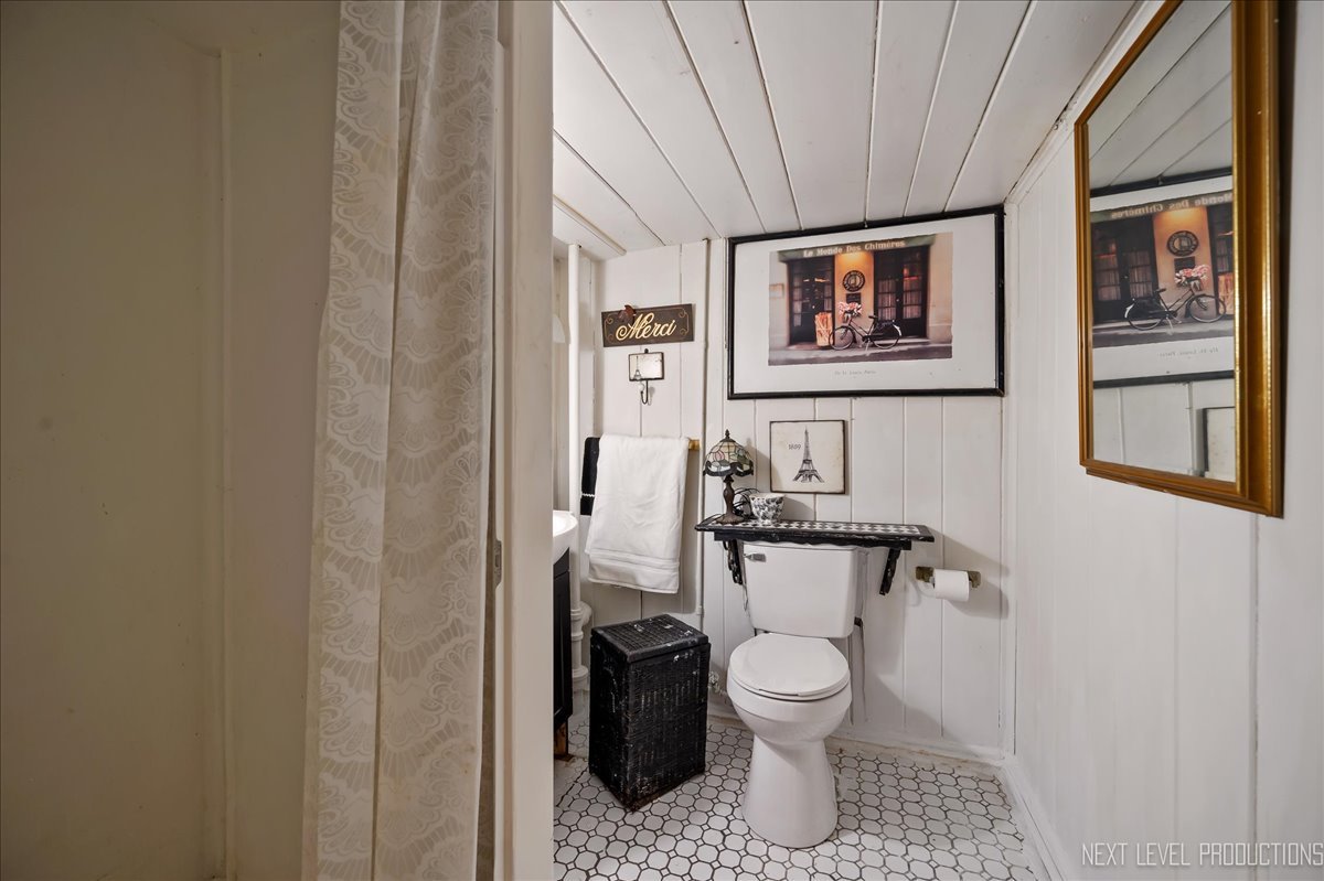 640 Anderson Boulevard