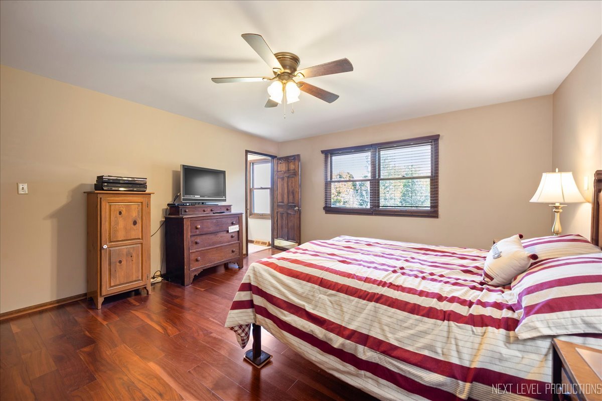 39W955 Deer Run Drive