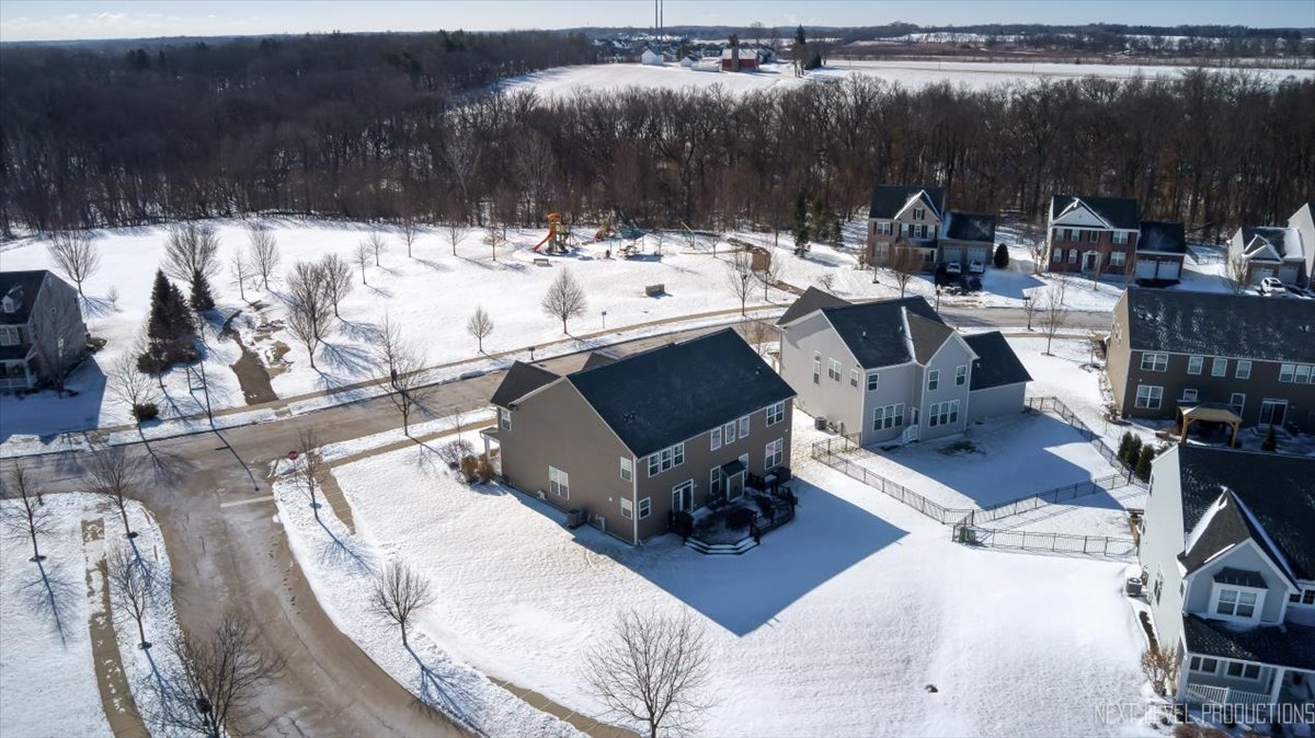 3658 Thornhill Drive