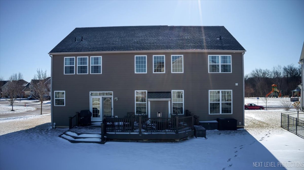 3658 Thornhill Drive