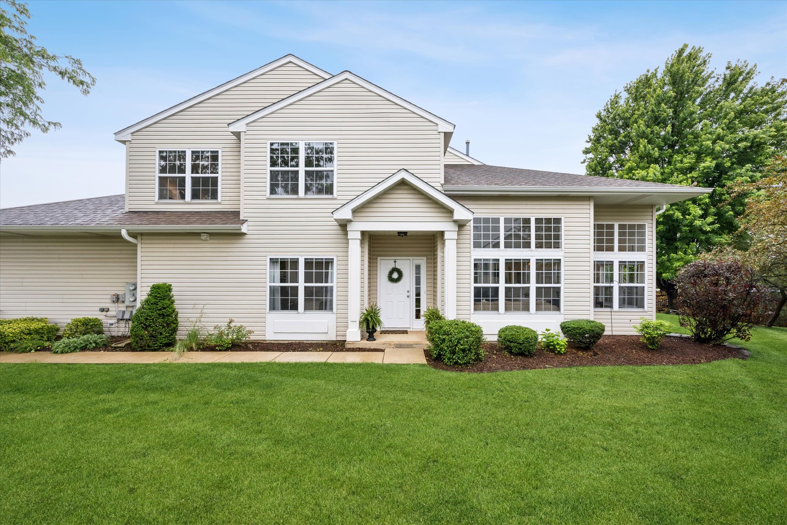 121 S Barton Trail