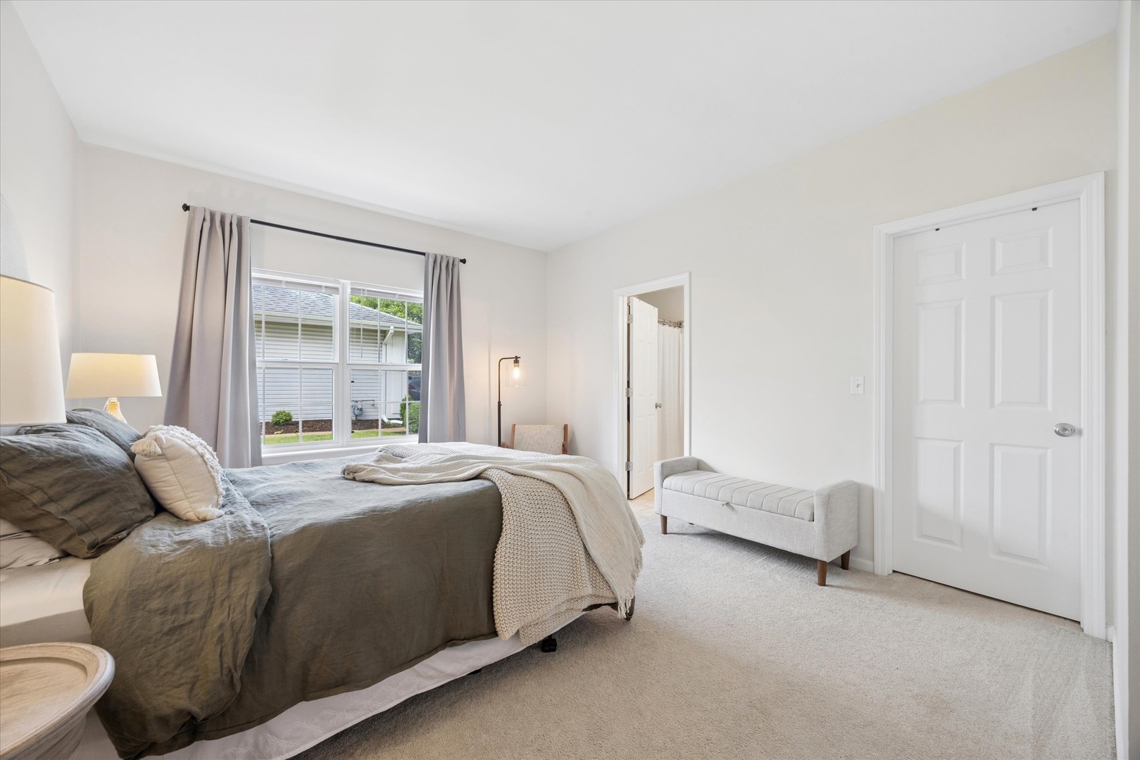 121 S Barton Trail