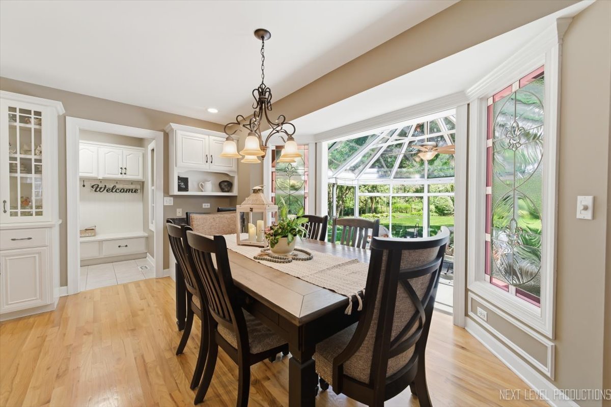 990 Pinecrest Drive