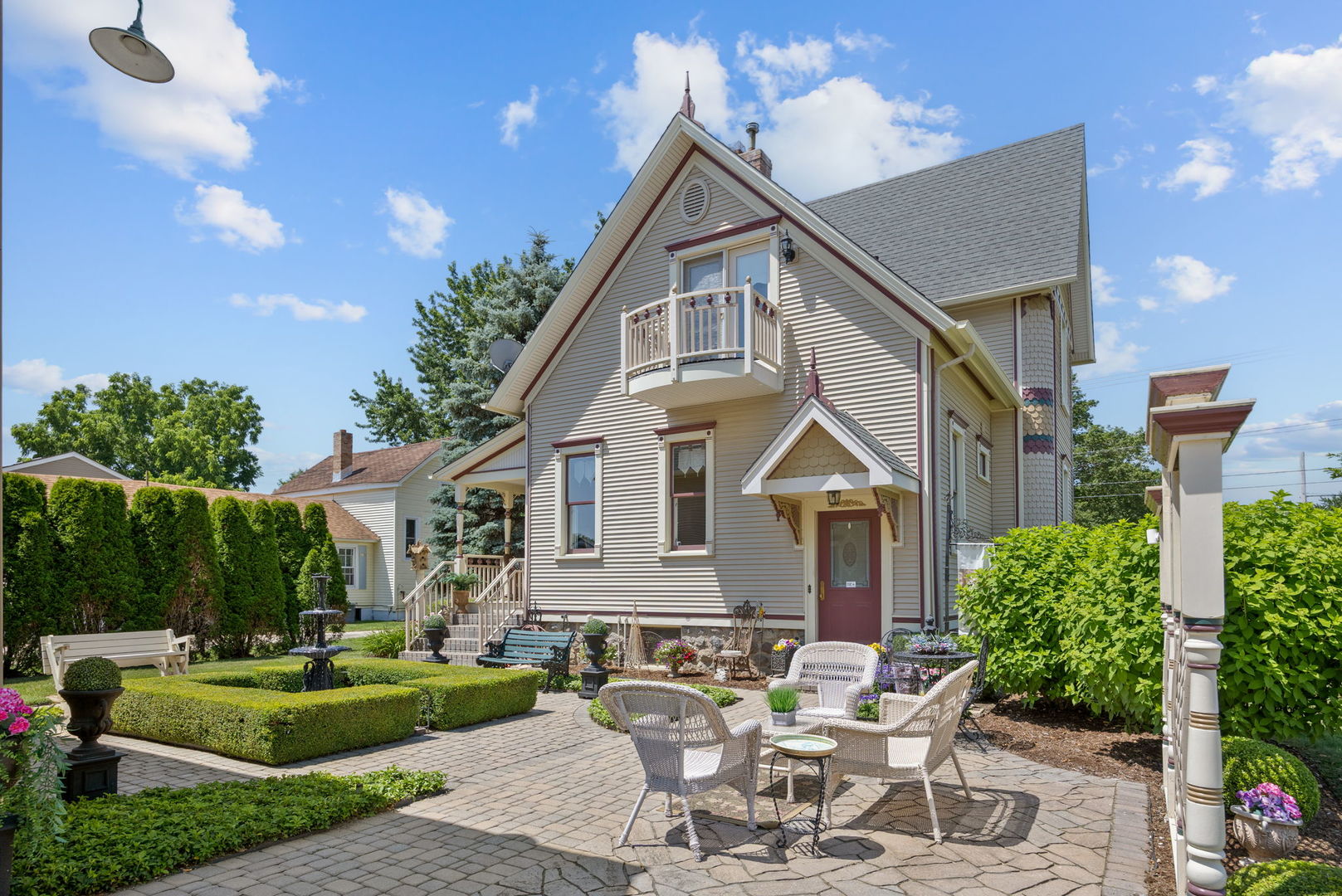 325 N State Street