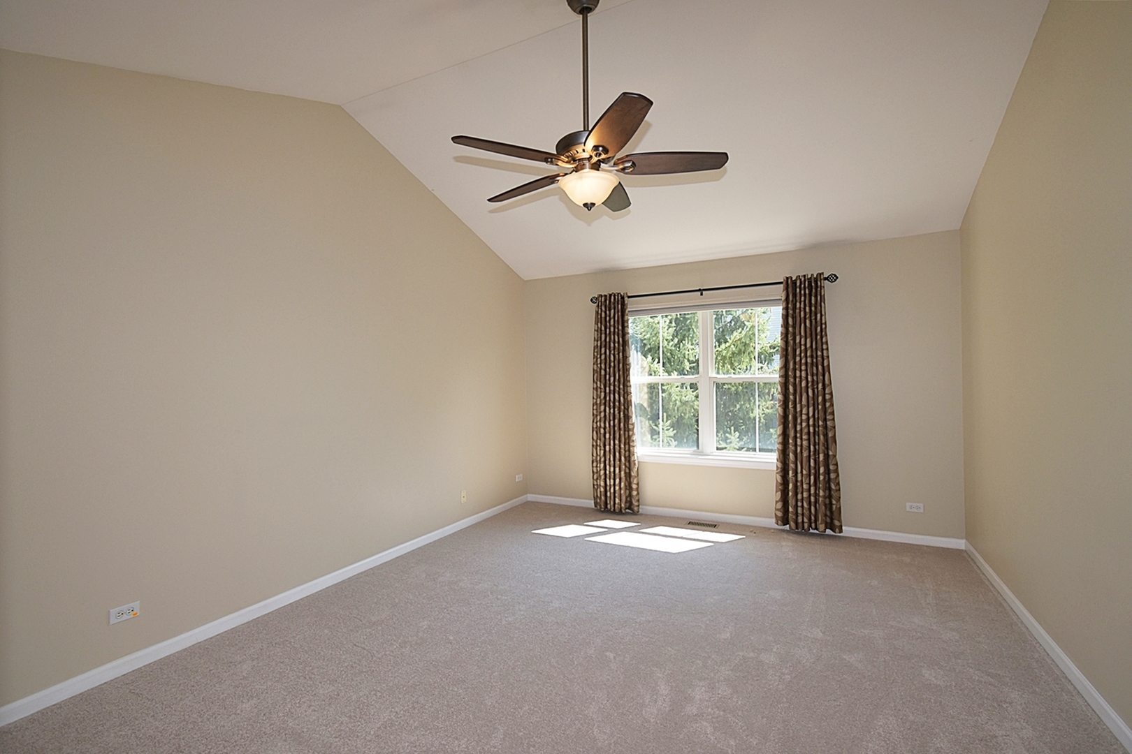 312 Fairmont Court