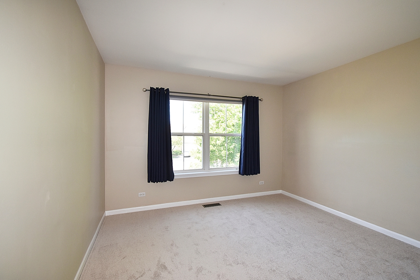 312 Fairmont Court