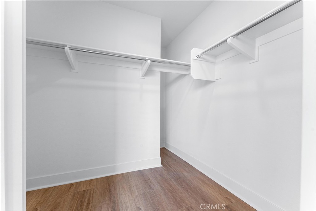 414 Main Street 205