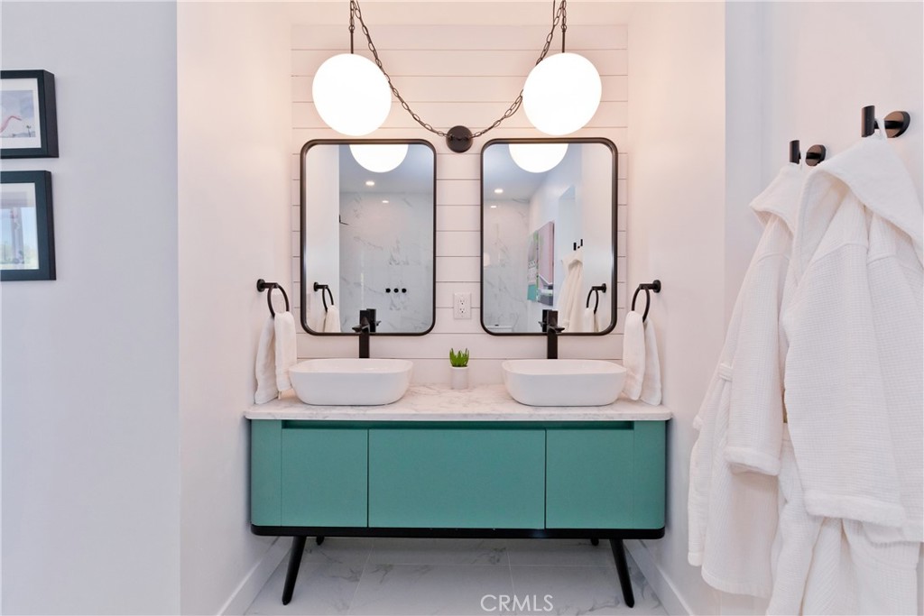 2775 N Junipero Avenue