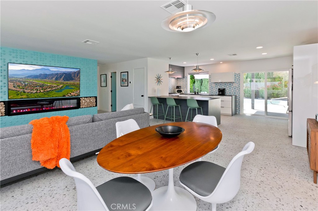 2775 N Junipero Avenue