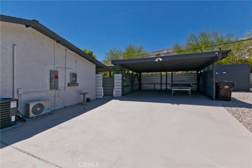 2775 N Junipero Avenue