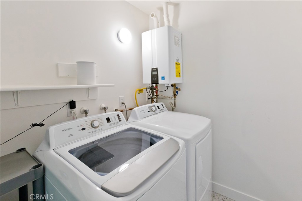 2775 N Junipero Avenue