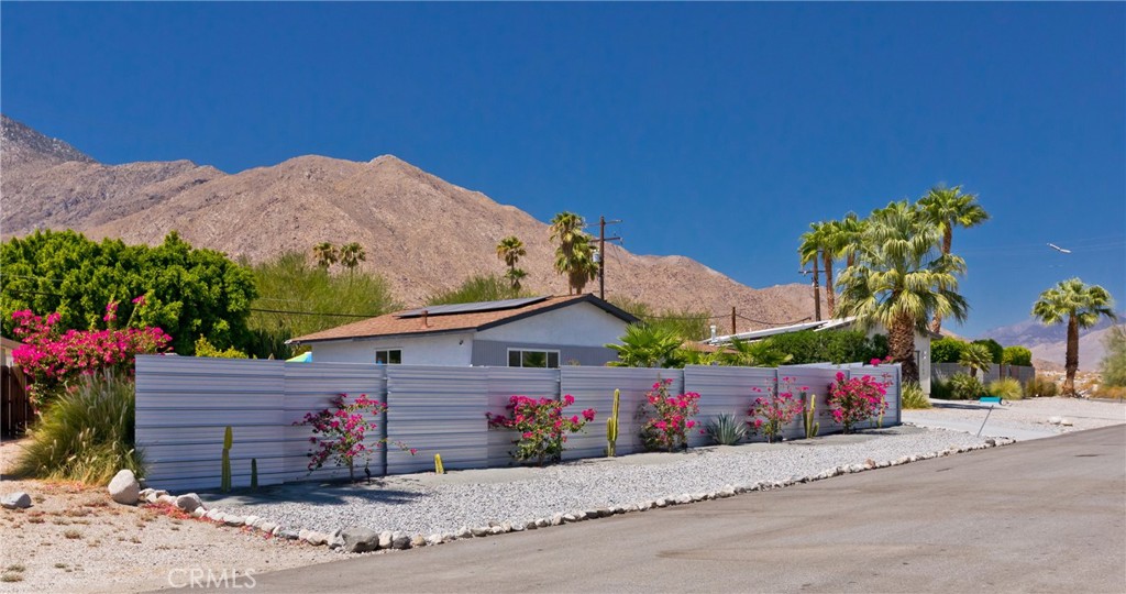 2775 N Junipero Avenue