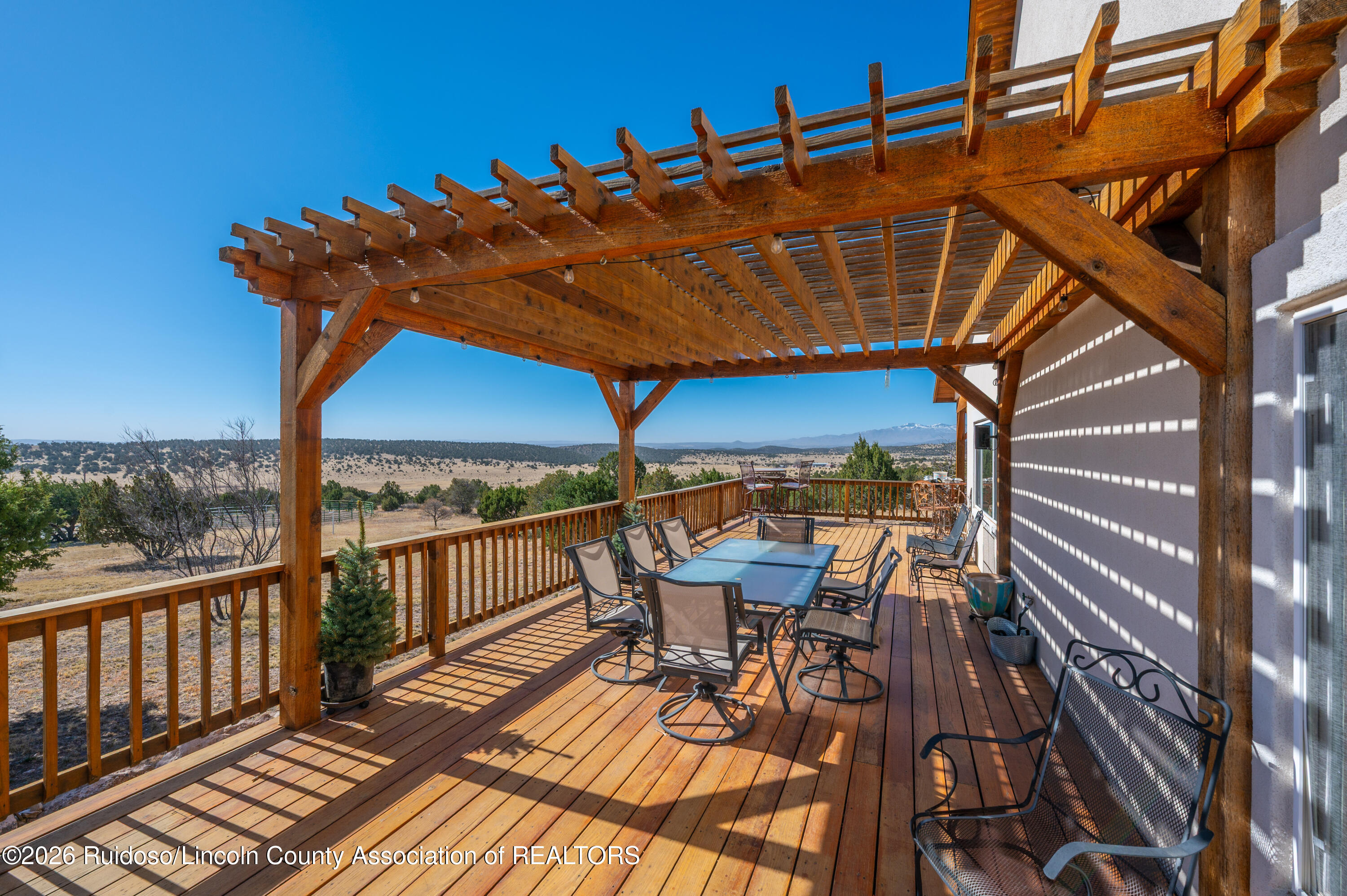 185 Fort Lone Tree Road