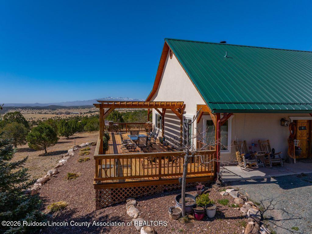 185 Fort Lone Tree Road