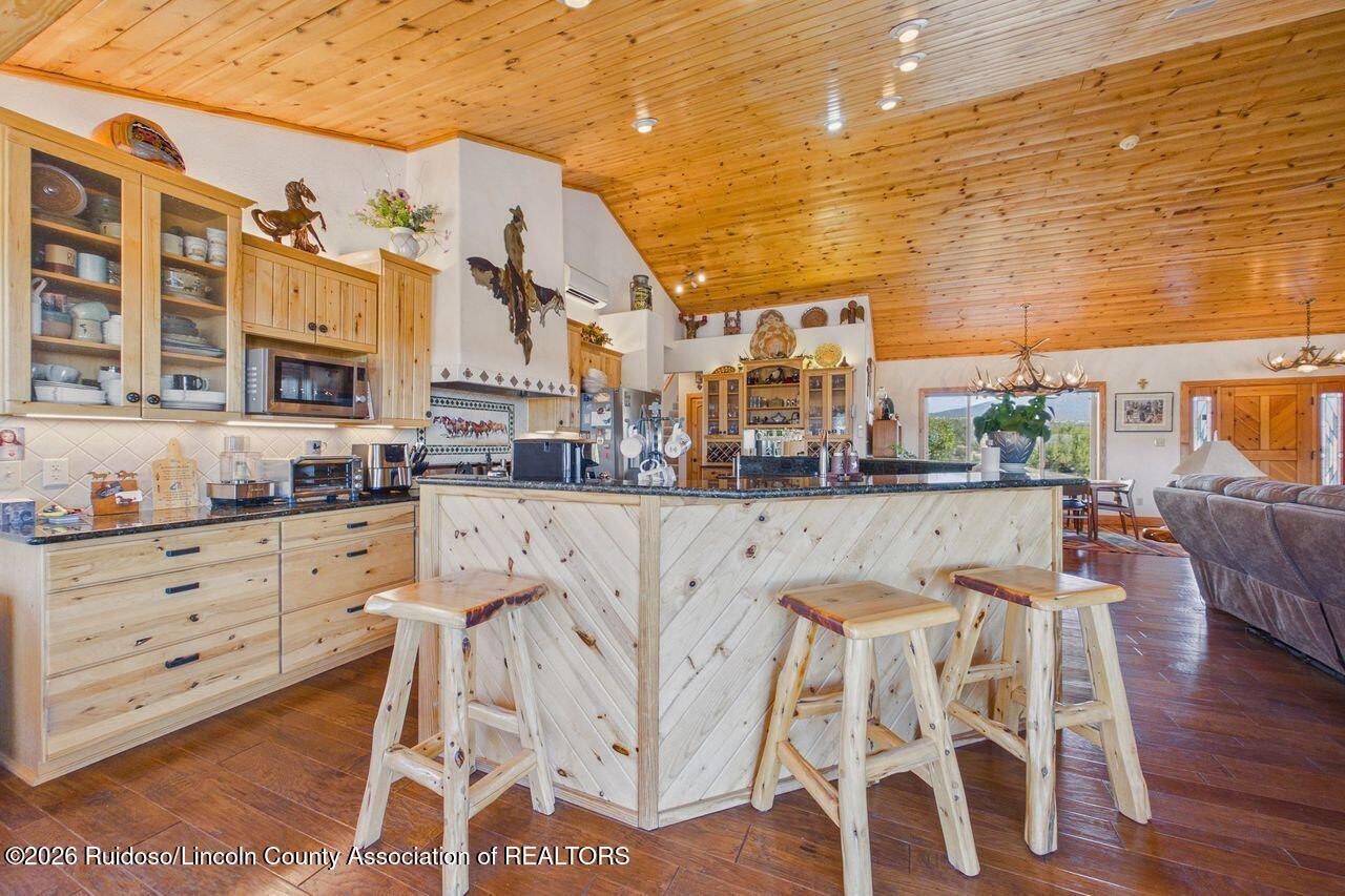 185 Fort Lone Tree Road