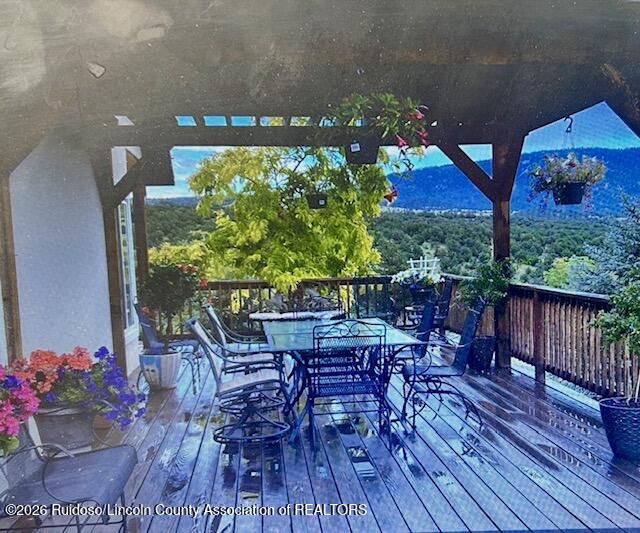 185 Fort Lone Tree Road