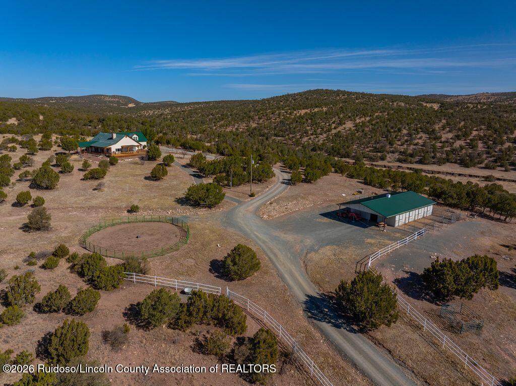 185 Fort Lone Tree Road