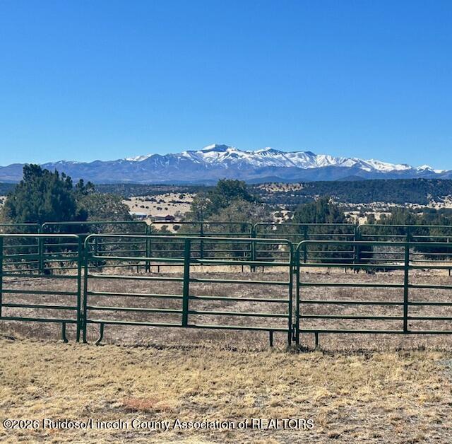 185 Fort Lone Tree Road