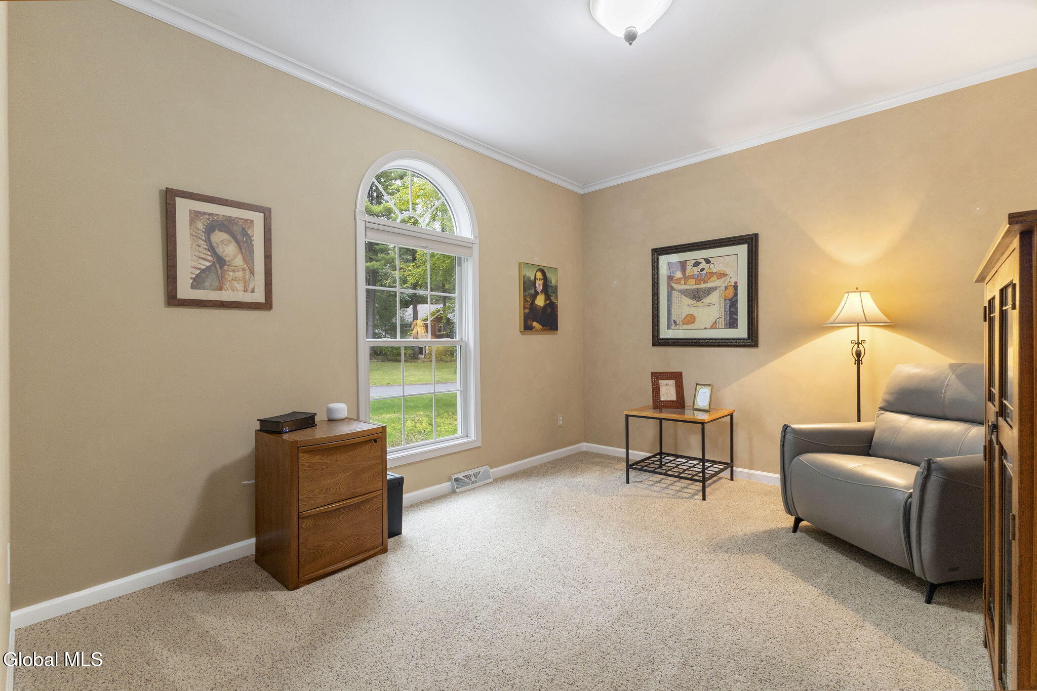 2 Huntington Court