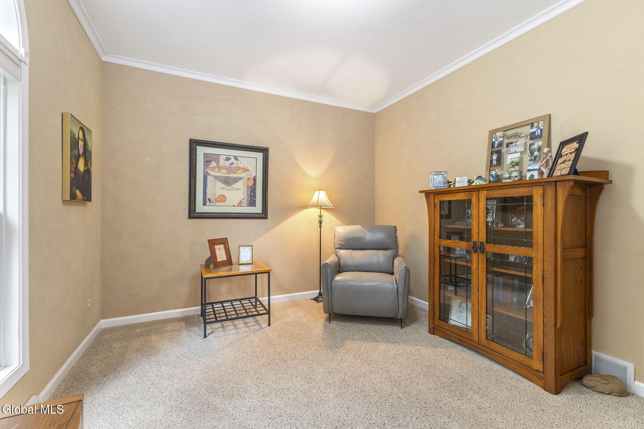 2 Huntington Court