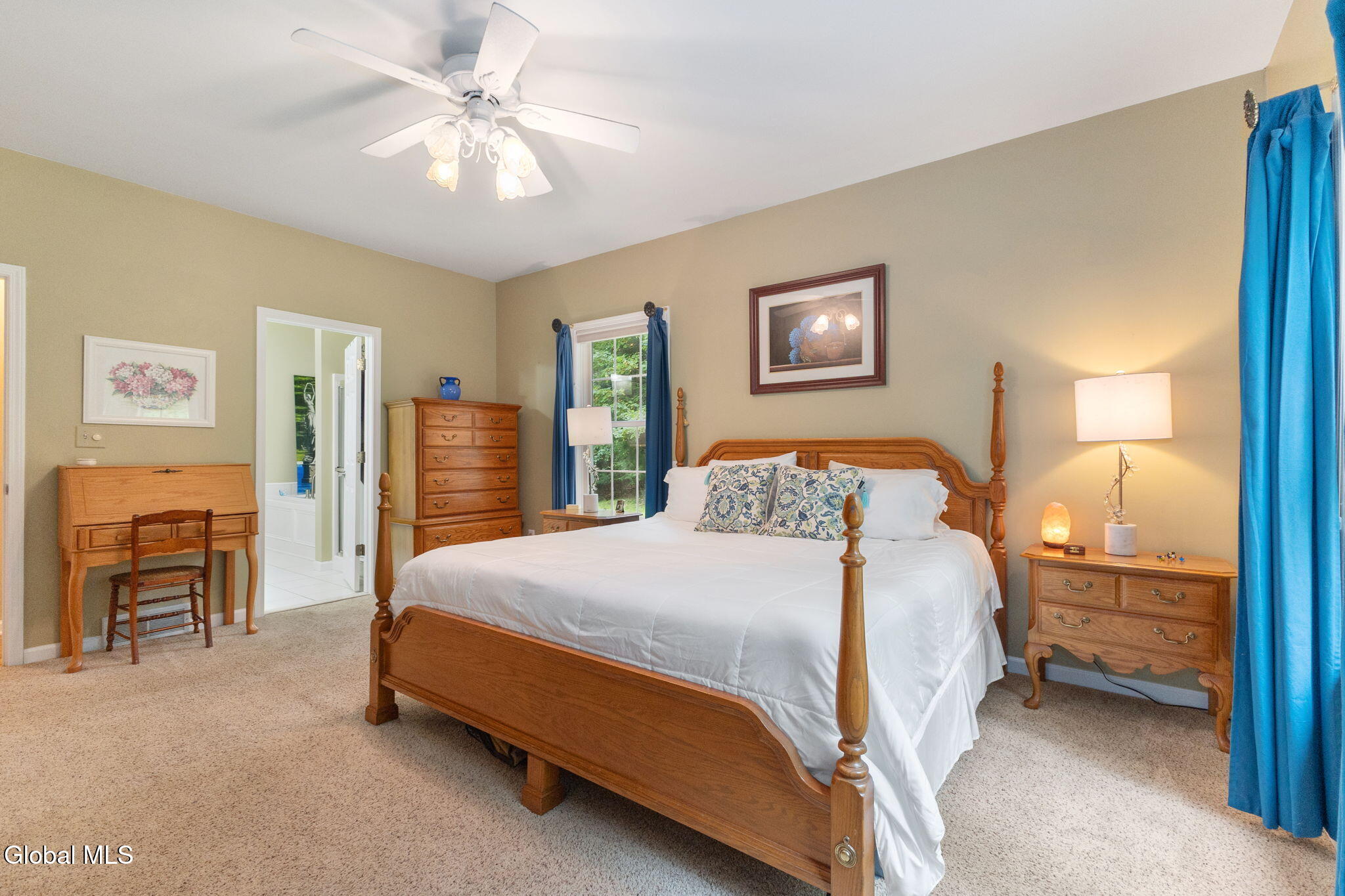 2 Huntington Court