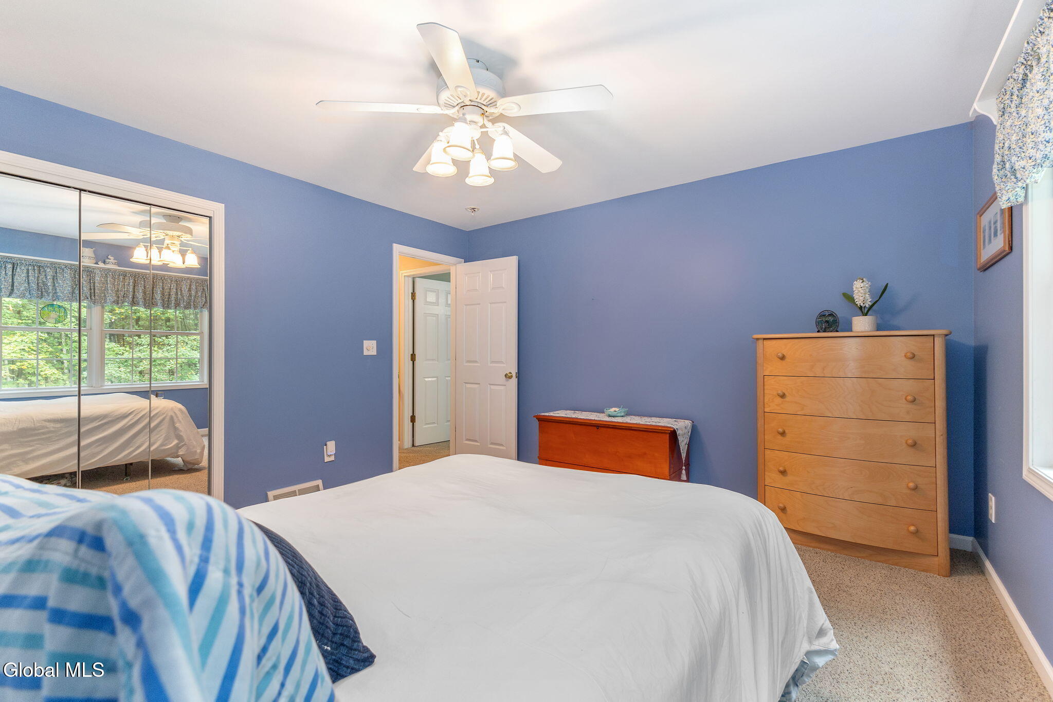 2 Huntington Court