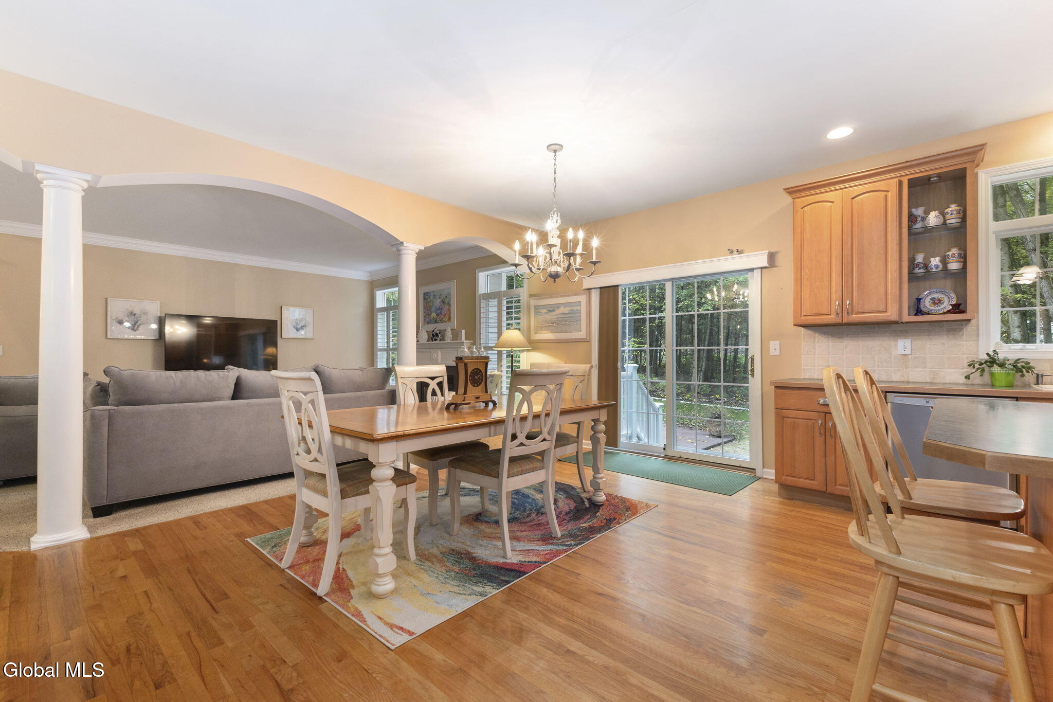 2 Huntington Court