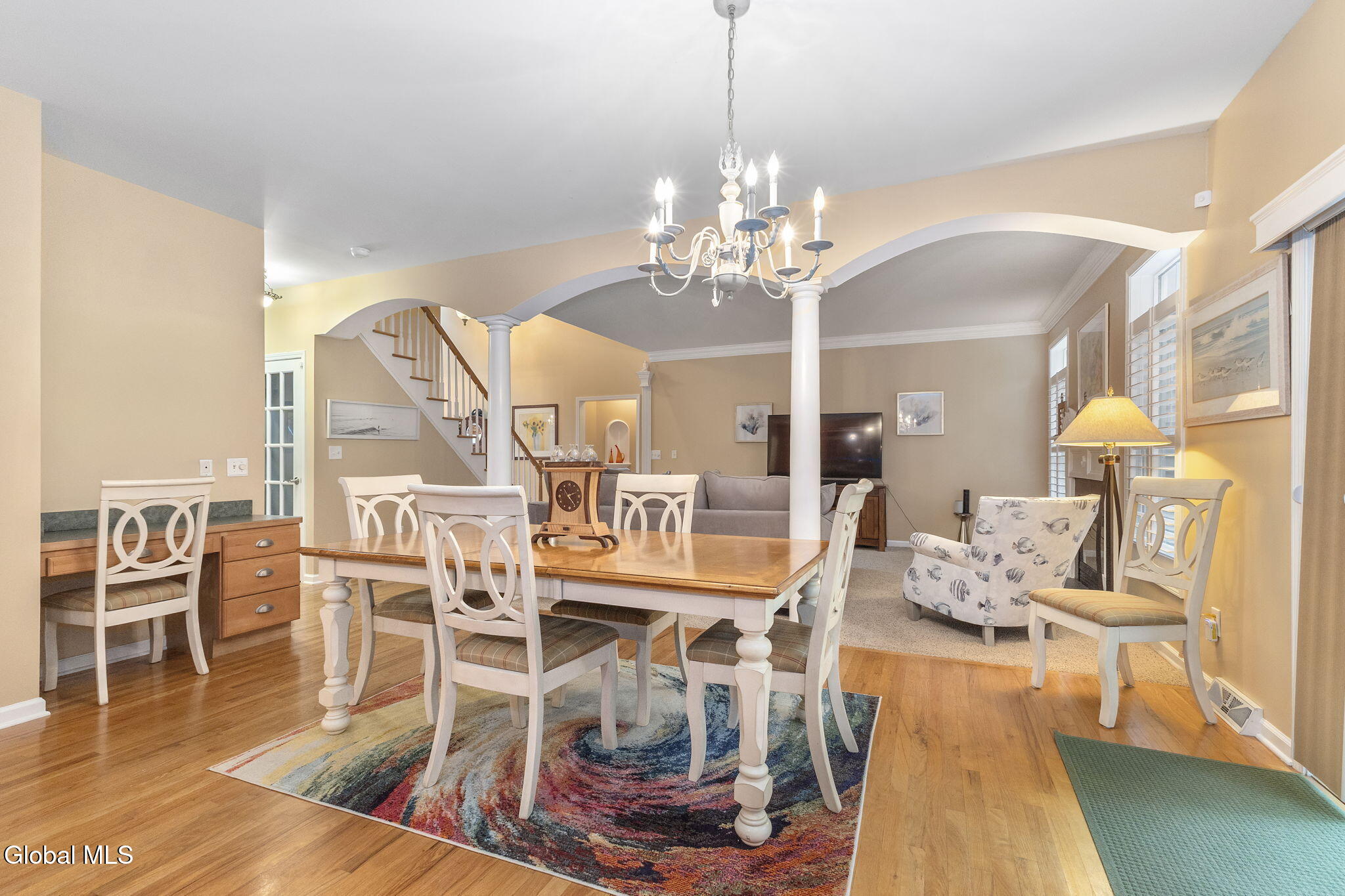 2 Huntington Court