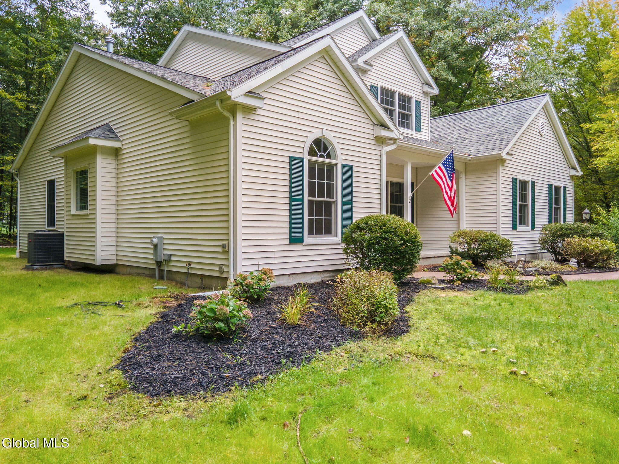 2 Huntington Court