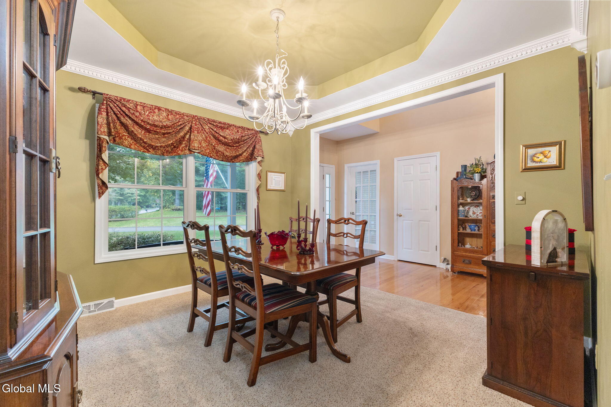 2 Huntington Court