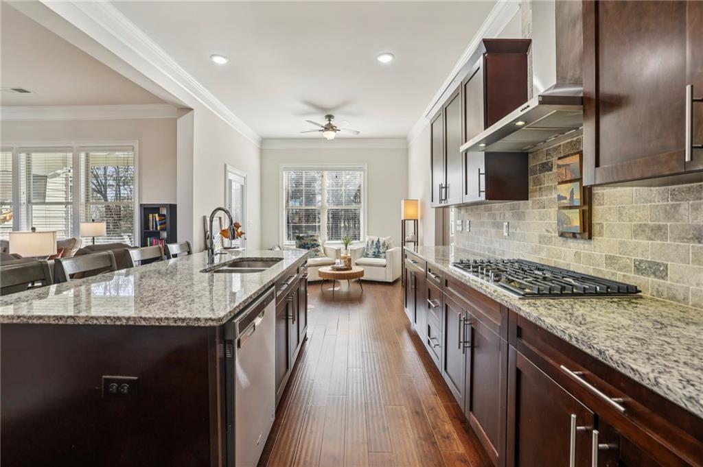 3427 Dockside Shores Drive