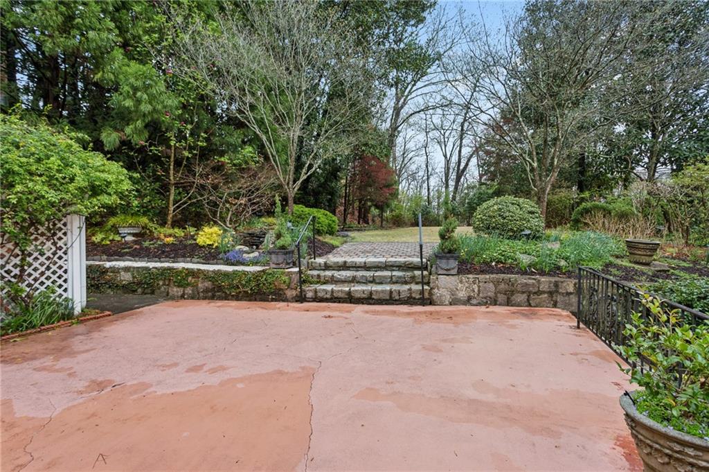 3647 Cloudland Drive NW