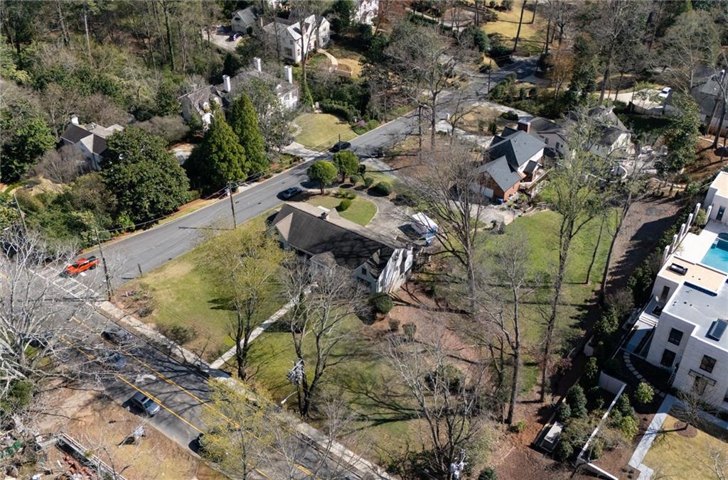 250 W Paces Ferry Road NW