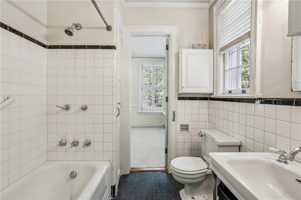 3031 W Pine Valley Road NW