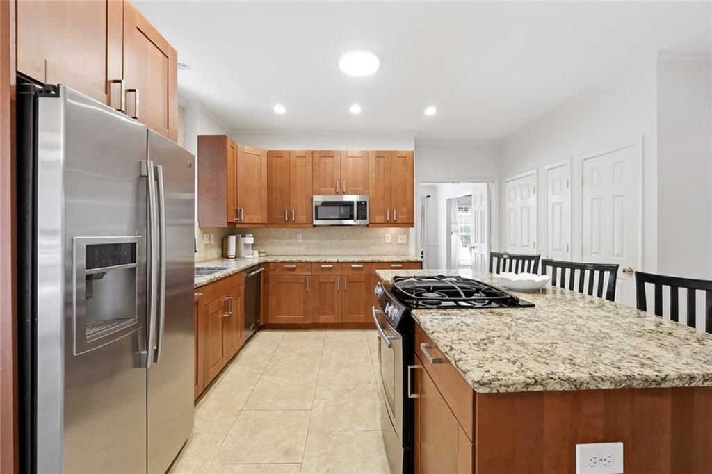 1095 Laurian Park Drive