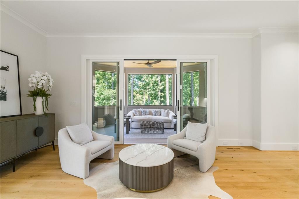 825 Kenry Court