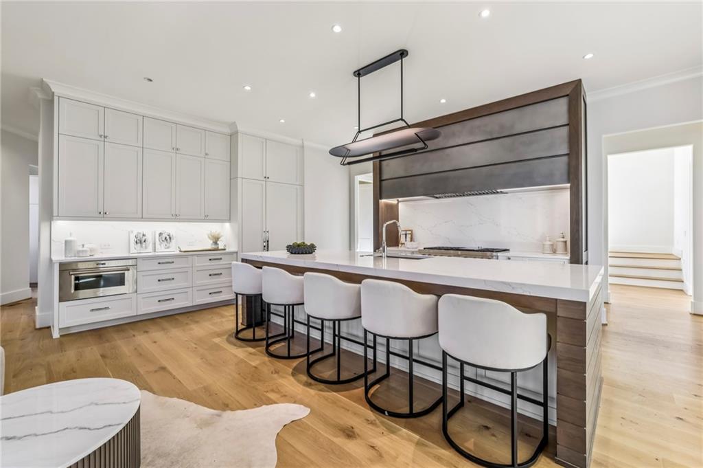 825 Kenry Court