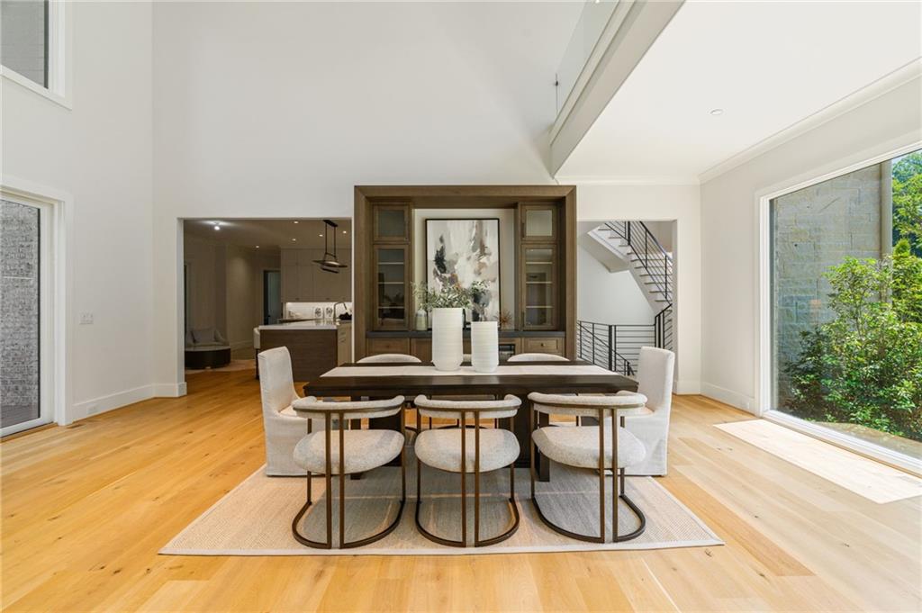 825 Kenry Court