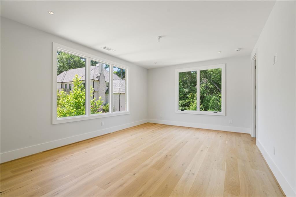 825 Kenry Court